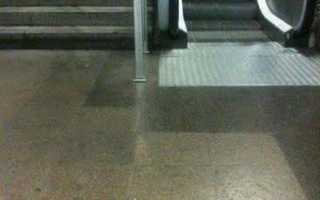 Поднималась по ступенькам похудела